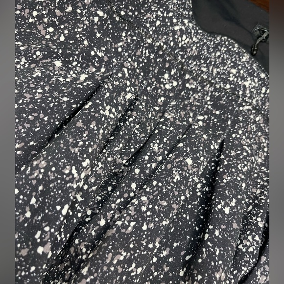 Lululemon Circuit Breaker Skirt- Night View White Black - Picture 5 of 6